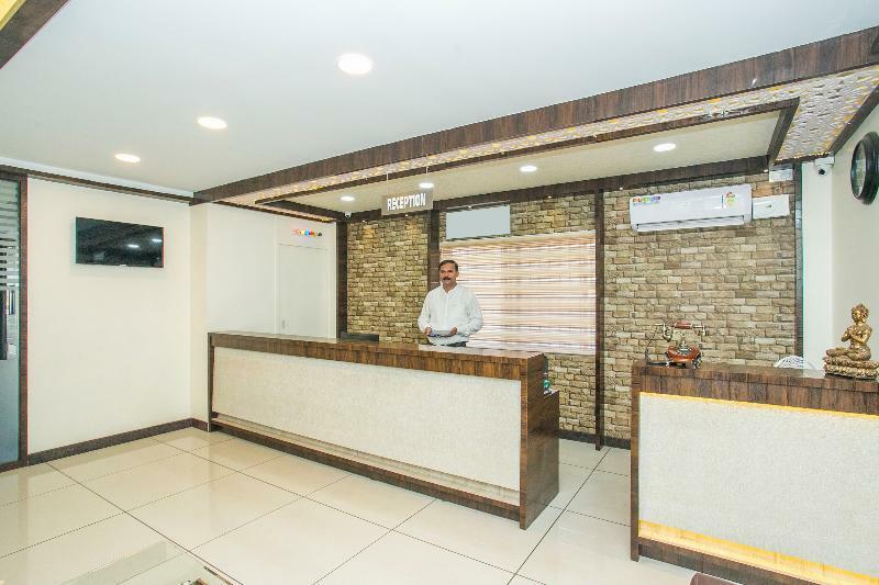 Ring View Hotels - Hebbal Bangalore Exterior photo
